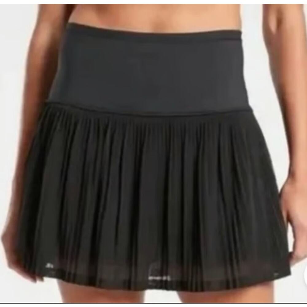 Athleta A Game Mesh Skort Black Pleated Shorts Underneath Size S